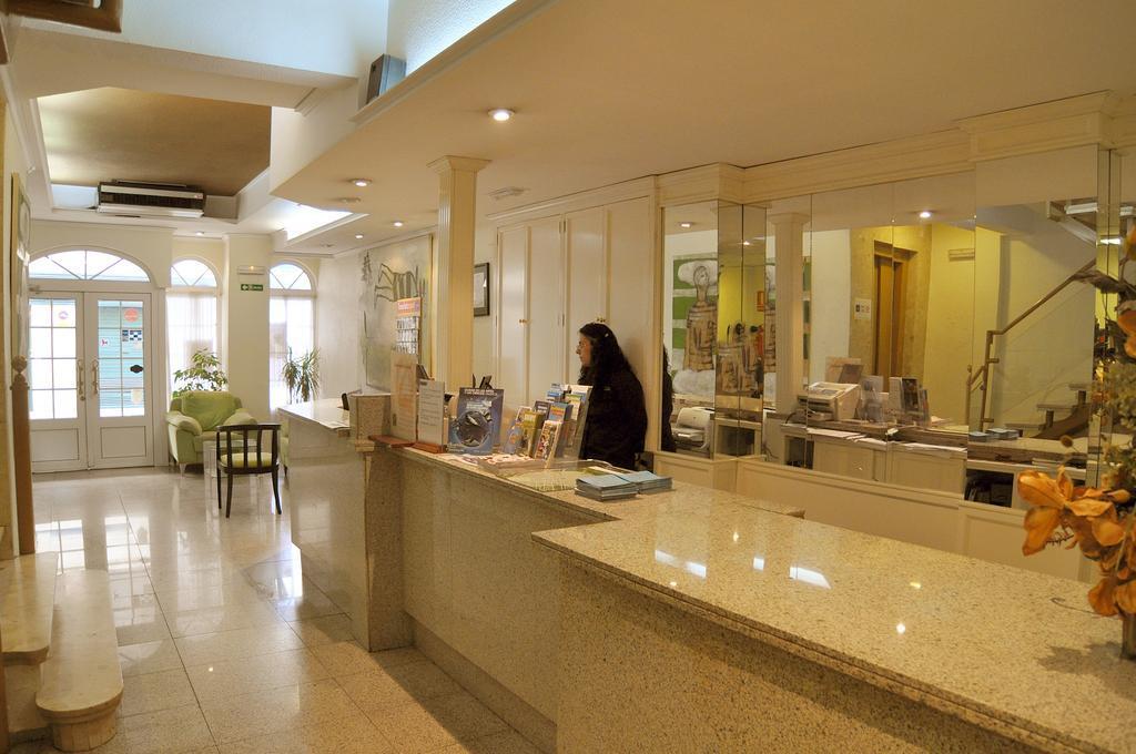 Hotel Dl Urban Καστεγιόν δε λα Πλάνα Εξωτερικό φωτογραφία