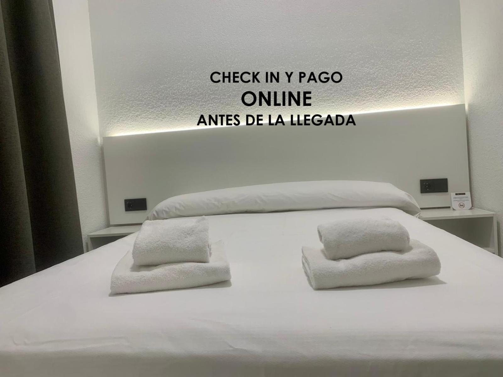 Hotel Dl Urban Καστεγιόν δε λα Πλάνα Εξωτερικό φωτογραφία
