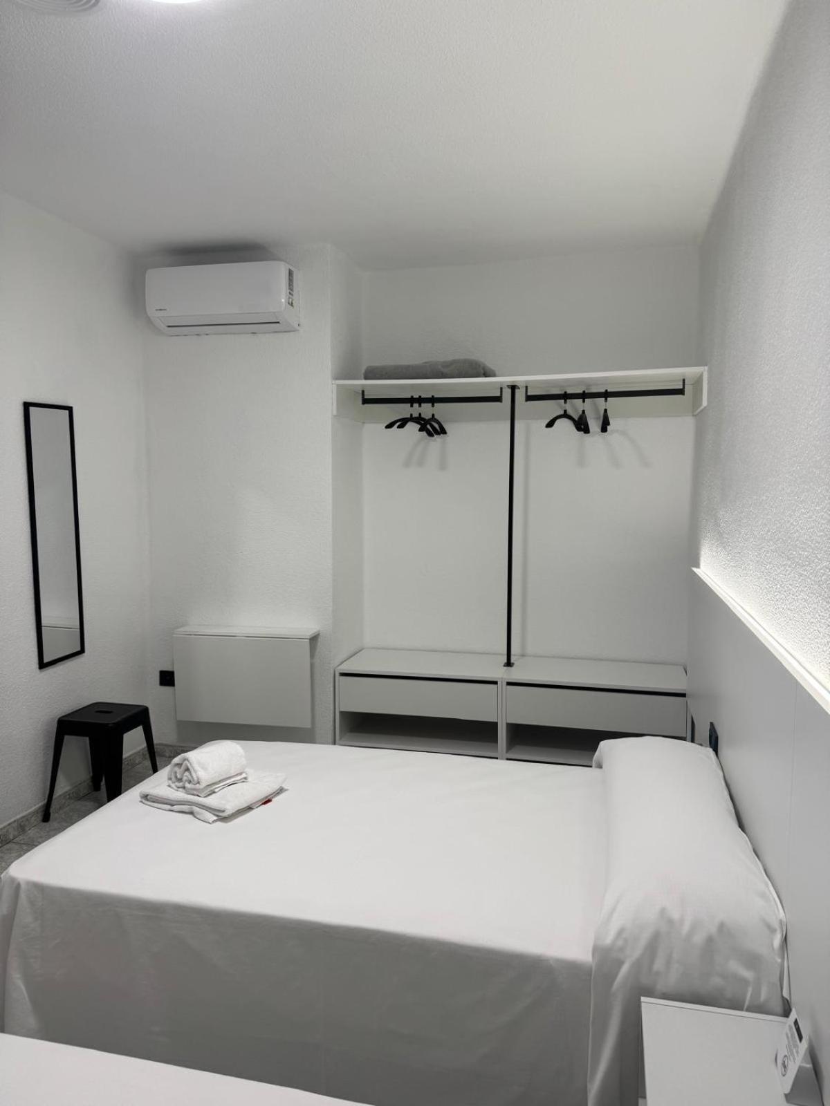 Hotel Dl Urban Καστεγιόν δε λα Πλάνα Εξωτερικό φωτογραφία