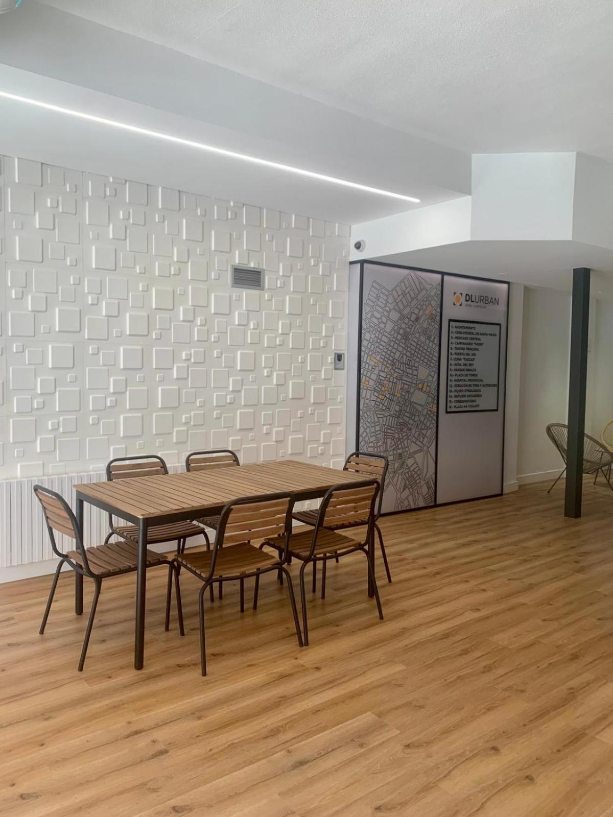 Hotel Dl Urban Καστεγιόν δε λα Πλάνα Εξωτερικό φωτογραφία